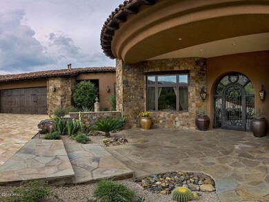 005_TRAVERTINE PAVERS