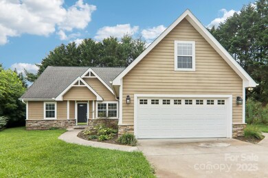 10 Grove End Rd, Fletcher, NC 28732 - photo 2