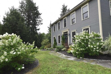 462 Victoria Dr, Rutland, VT 05701 - photo 4