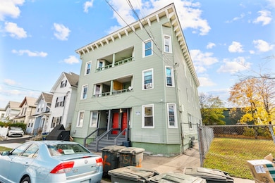 746 Maple St, Bridgeport, CT 06608 - photo 3