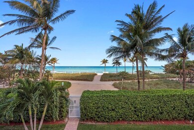 Access to the Bellini beach.