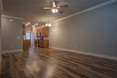 1723 Booker Cir, Pea Ridge, AR 72751 - photo 2