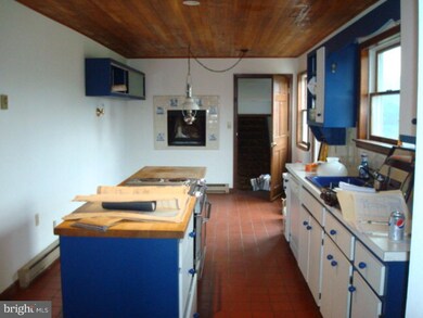 124 Valley View High Rd, Sugarloaf, PA 18249 - photo 3