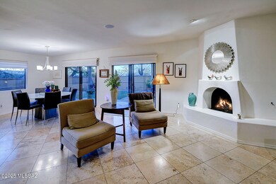 Living/Dining Area
