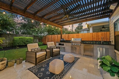 1239 Curtin St, Houston, TX 77018 - photo 4