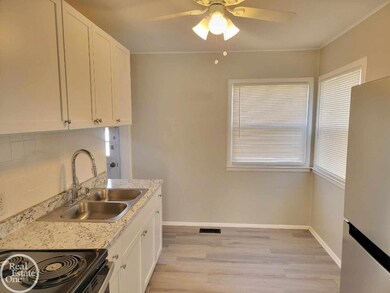 13415 Sherman Ave, Warren, MI 48089 - photo 7