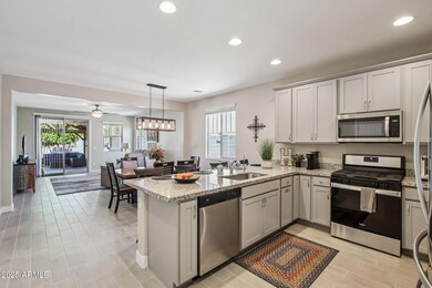 9-web-or-mls-N 108th Ave-1906-009