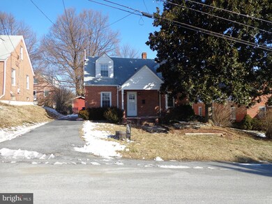 117 W 9th St, Front Royal, VA 22630 - photo 2