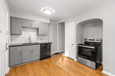 735-737 E Mithoff St, Columbus, OH 43206 - photo 7