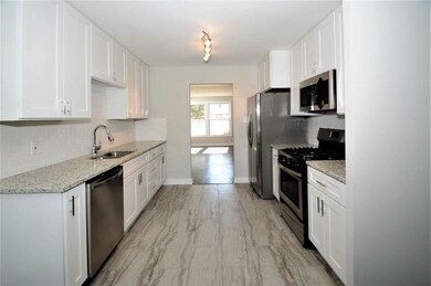 3216 Maple Ln, Hazel Crest, IL 60429 - photo 2