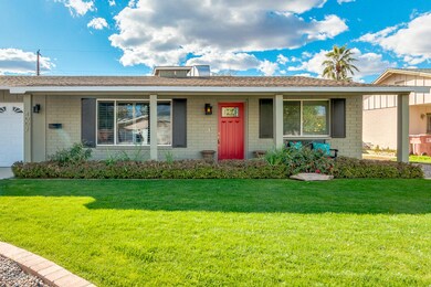 GRASSY FRONT YARD
