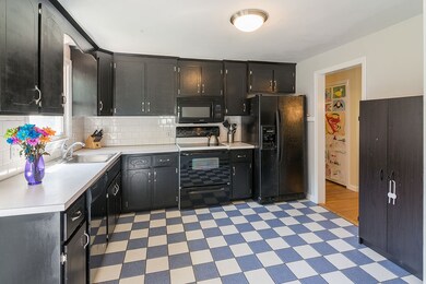 15 Peter St, Holliston, MA 01746 - photo 4