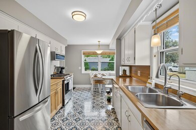 3728 Regent Ave N, Robbinsdale, MN 55422 - photo 7