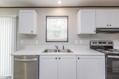 306 Parsons Ln, Harrodsburg, KY 40330 - photo 7