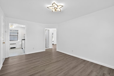 35 Garretson Ave unit 28, Bayonne, NJ 07002 - photo 2