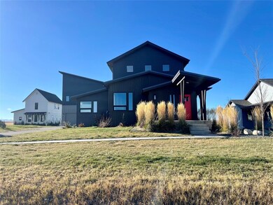 View of front of property with front lawn