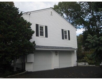 4 Bradford Rd unit 4, Woburn, MA 01801 - photo 2