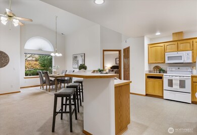 606 NW 12th Loop, Oak Harbor, WA 98277 - photo 7