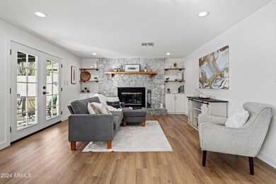 14202 N 37th St-7
