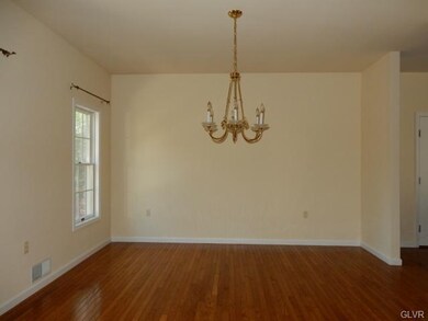 322 Big Pines Ln, East Stroudsburg, PA 18301 - photo 7