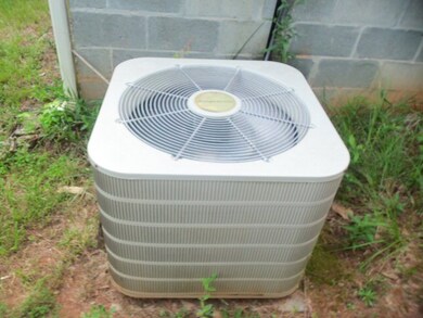 582 Comer Rd, Gray, GA 31032 - photo 4