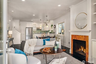 527 11th Ave E unit A, Seattle, WA 98102 - photo 2