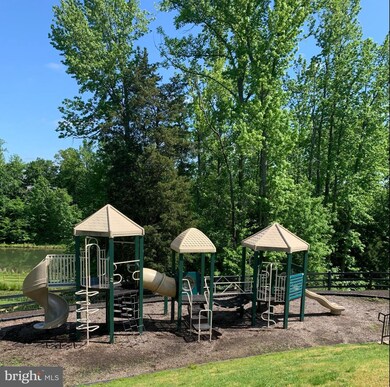 15316 Camberley Place, Upper Marlboro, MD 20774 - photo 4