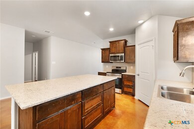 1437 Lindsey Dr, Copperas Cove, TX 76522 - photo 6