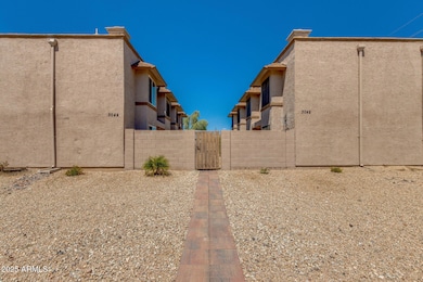 3048 E Beck Ln unit 8, Phoenix, AZ 85032 - photo 4