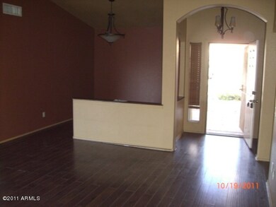 Dining & Foyer