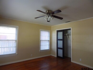 2421 W Azalea Dr, Tyler, TX 75701 - photo 4