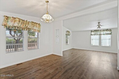 06-Dining Room