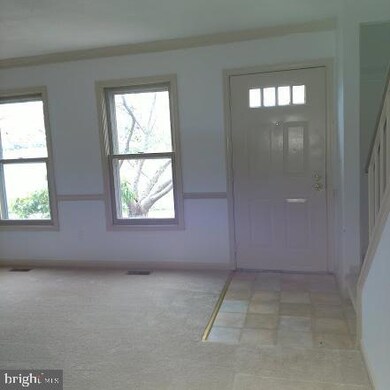 10503 Greta Lynn Ct, Fredericksburg, VA 22407 - photo 2