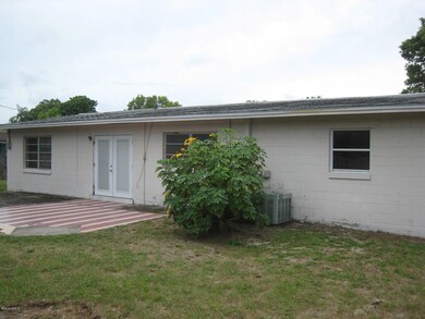 609 East Ct, Titusville, FL 32796 - photo 3