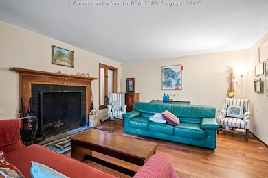 1359 Gordon Dilley Rd, Marlinton, WV 24954 - photo 7