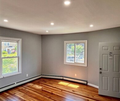 134 Englewood Ave, Pawtucket, RI 02860 - photo 3