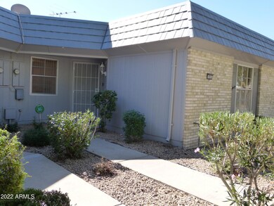 10553 W Ocotillo Dr, Sun City, AZ 85373 - photo 2