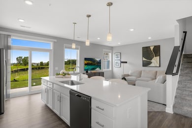 9376 4th St N, Lake Elmo, MN 55042 - photo 7