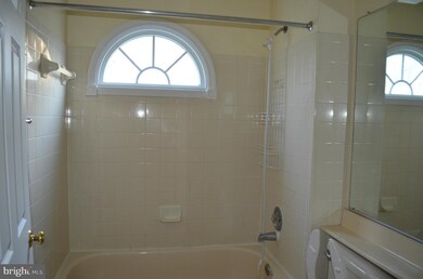 7905 Blue Gray Cir, Manassas, VA 20109 - photo 6