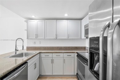 The Charter Club unit 1910, Miami, FL 33137 - photo 5