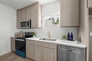 439 W 9th St unit 6, Dallas, TX 75208 - photo 6