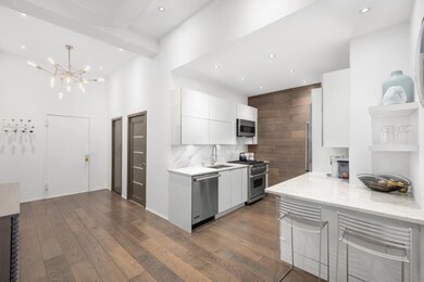 21 E 22nd St unit 2B, New York, NY 10010 - photo 6