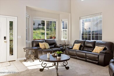 02-Living Room-ELKO0781