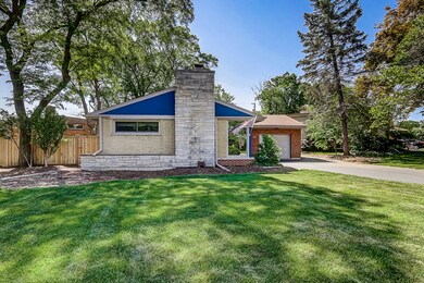 341 S Poplar Ave, Elmhurst, IL 60126 - photo 3