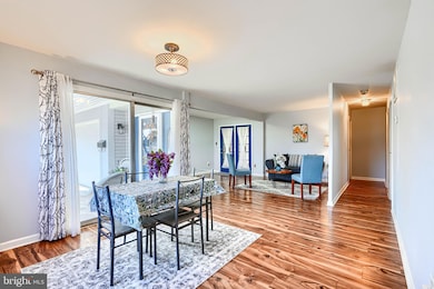 215 Greenview Ave, Reisterstown, MD 21136 - photo 7