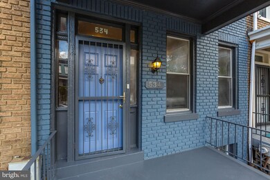 534 Irving St NW, Washington, DC 20010 - photo 2