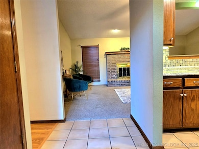 213 Taos, Edmond, OK 73013 - photo 4