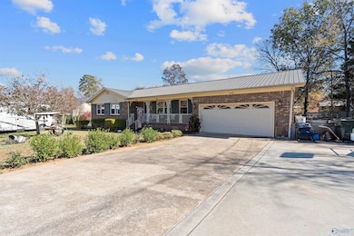 1203 Birchwood Dr, Scottsboro, AL 35769 - photo 2