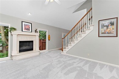 14741 S Hallet St, Olathe, KS 66062 - photo 5