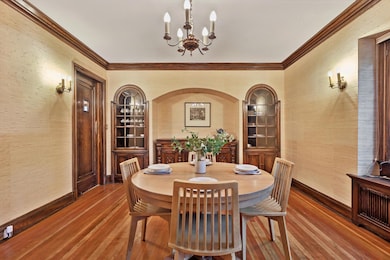 1421 E River Pkwy, Minneapolis, MN 55414 - photo 2